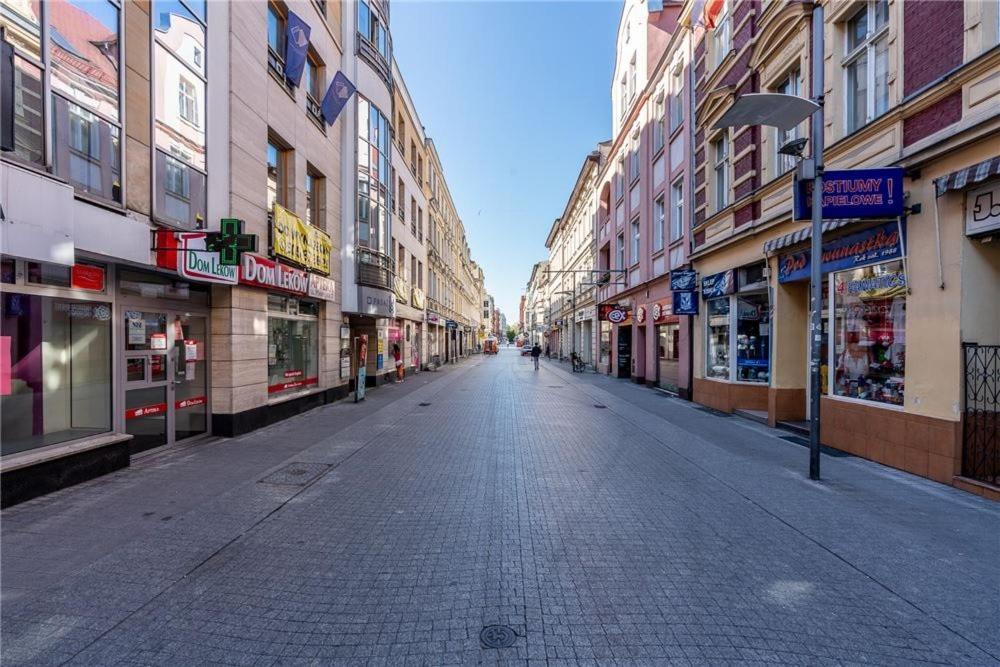 Apartament Broadway Познан Екстериор снимка